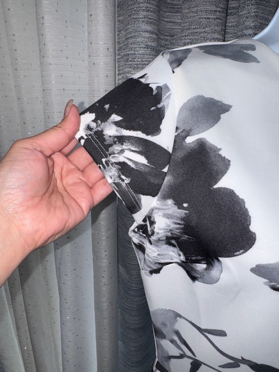 Stella & Julie- NWT Black & White Floral Sheath Dress Size 6 - Picture 7 of 14